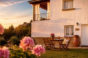 Dimora Apartments