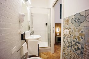 Tony Suites