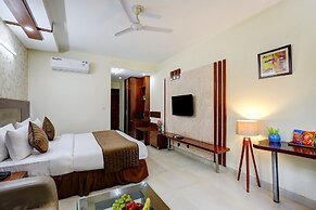 Fabhotel B Stays