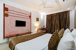 Fabhotel B Stays