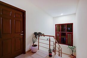 Fabhotel B Stays