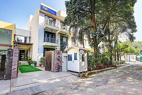 Fabhotel B Stays