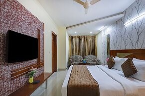 Fabhotel B Stays