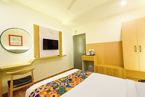 Fabhotel White Ridge