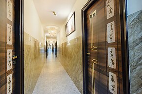 Fabhotel Elite Inn