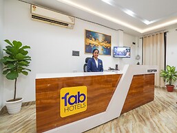 Fabhotel The Oak Tree