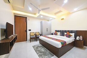 Fabhotel Rr Premium