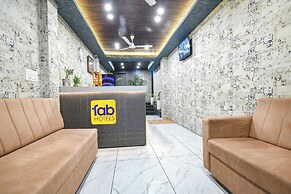Fabhotel Avinya