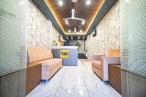 Fabhotel Avinya