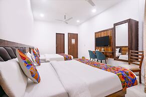 Fabhotel Elvis International