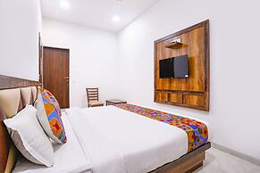 Fabhotel Elvis International