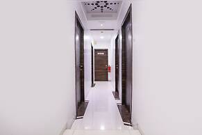Fabhotel Elvis International