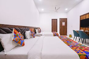 Fabhotel Elvis International