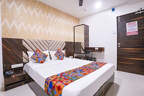 Fabhotel Elvis International