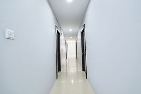 Fabhotel Dlf Inn