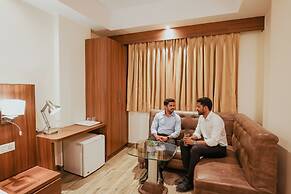 Fabhotel The Kailash Dev