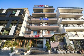 Fabhotel Dm 45