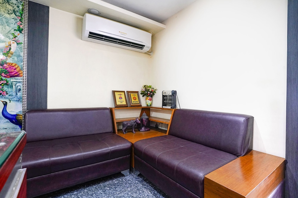 Fabhotel Prestige
