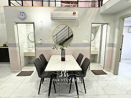 Arte Cheras Luxury Suites