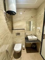 Hotel Deep Palace