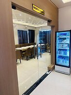 Hotel Deep Palace