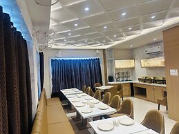 Hotel Deep Palace