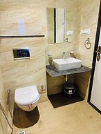 Hotel Deep Palace