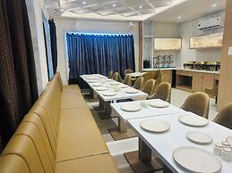 Hotel Deep Palace