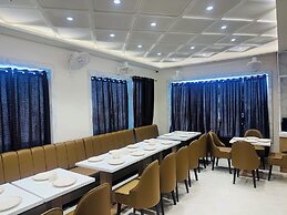 Hotel Deep Palace