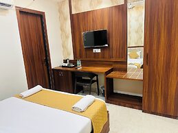 Hotel Deep Palace