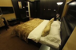 Elite Hotel By Beverly