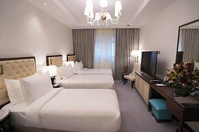 Peninsula Worth Hotel