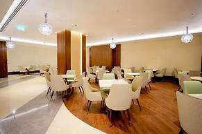 Peninsula Worth Hotel