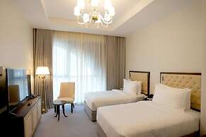 Peninsula Worth Hotel
