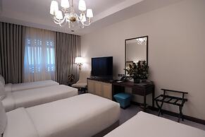 Peninsula Worth Hotel