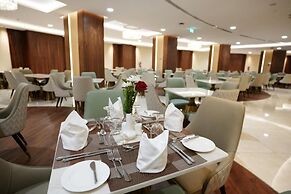 Peninsula Worth Hotel