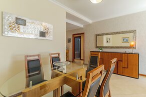 Ivana Apartment by HR Madeira