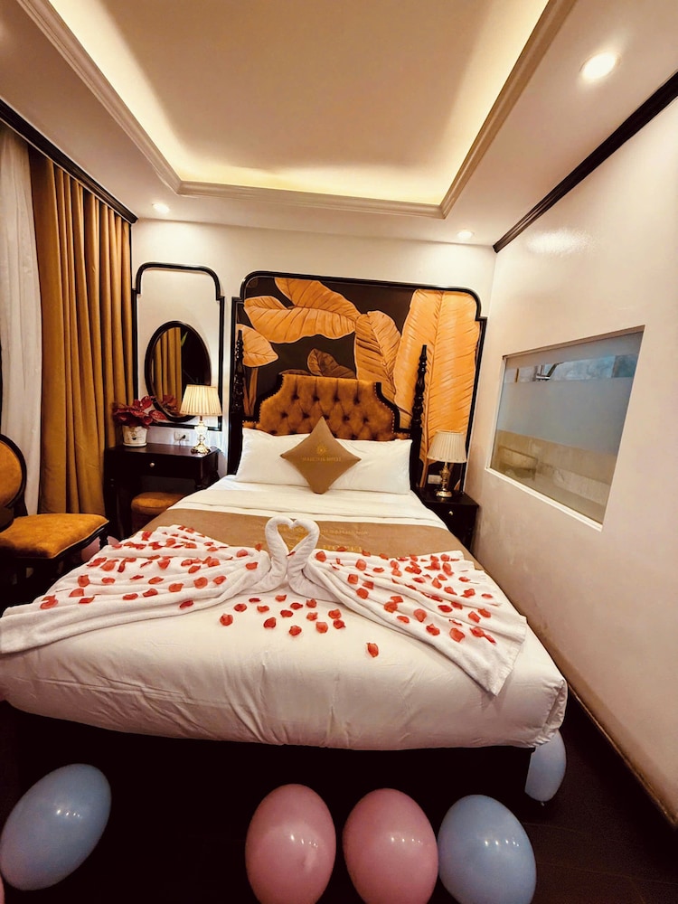 Majestik Hotel