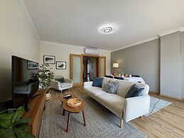 Albufeira Modern 7 by Homing
