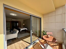 Albufeira Modern 7 by Homing