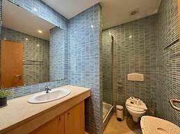 Albufeira Modern 7 by Homing