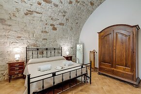 Masseria Pitorre With Pool