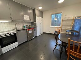 Holiday Home, 250m From sea