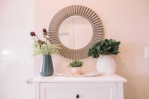 Simple Yet Stylish Escape