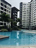 Ultra-modern Urban Getaway