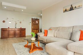 Steven Apartment by HRM