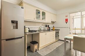 Steven Apartment by HRM