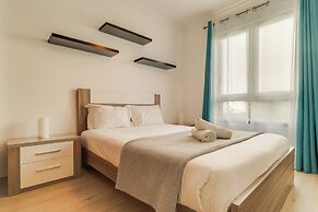Steven Apartment by HRM