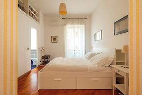 Esquilino Lightsome Apartment