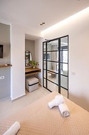 Athens Genesis Luxury Suites